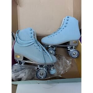Foxy Women’s Roller Skates Size 8 Mystic Blue Suede NWT